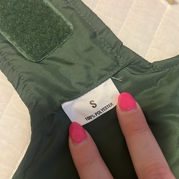 Target Classic Dog Puffer Vest Size Small Wondershop Dark Green Jacket like new - Picture 10 of 10